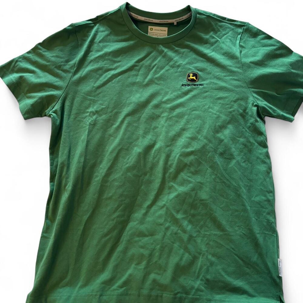 Green John Deere T shirt Large